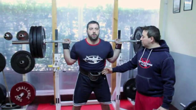 Squat l’esecuzione corretta