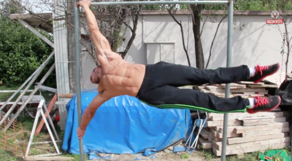 Human Flag: tutorial, propedeutica e muscoli coinvolti