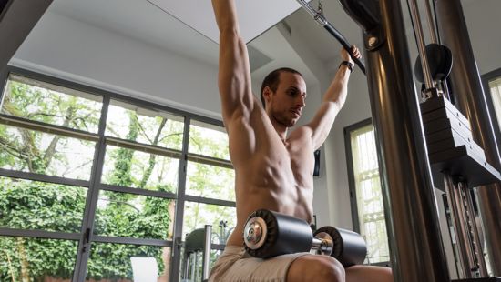 Lat machine presa stretta o larga?