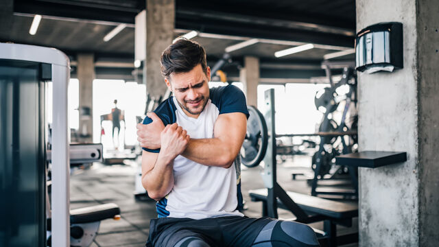 Dolore spalla in palestra