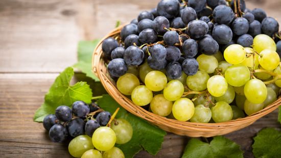 Uva: calorie, proprietà e benefici