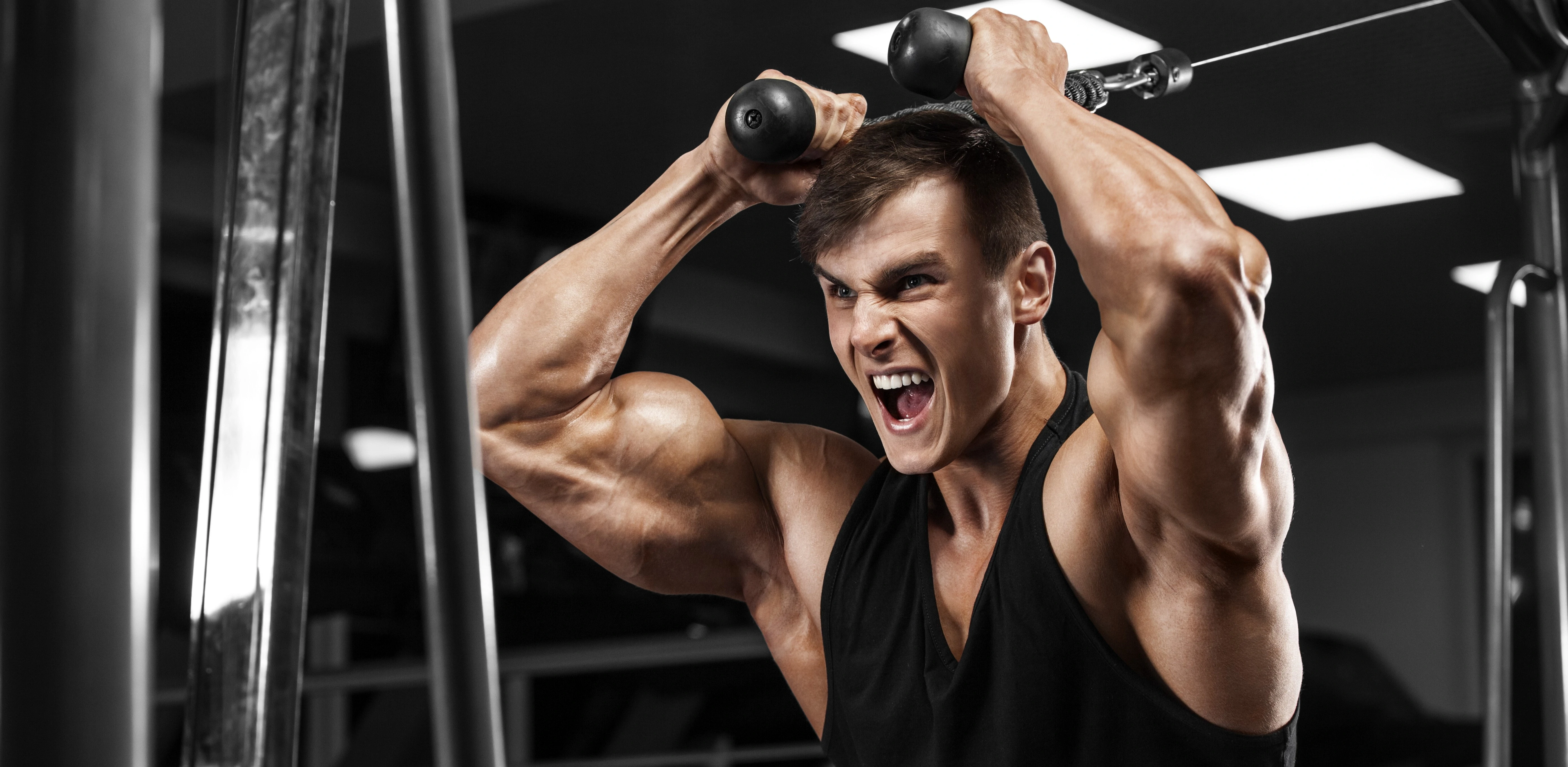 ipertrofia e aumento massa muscolare in palestra