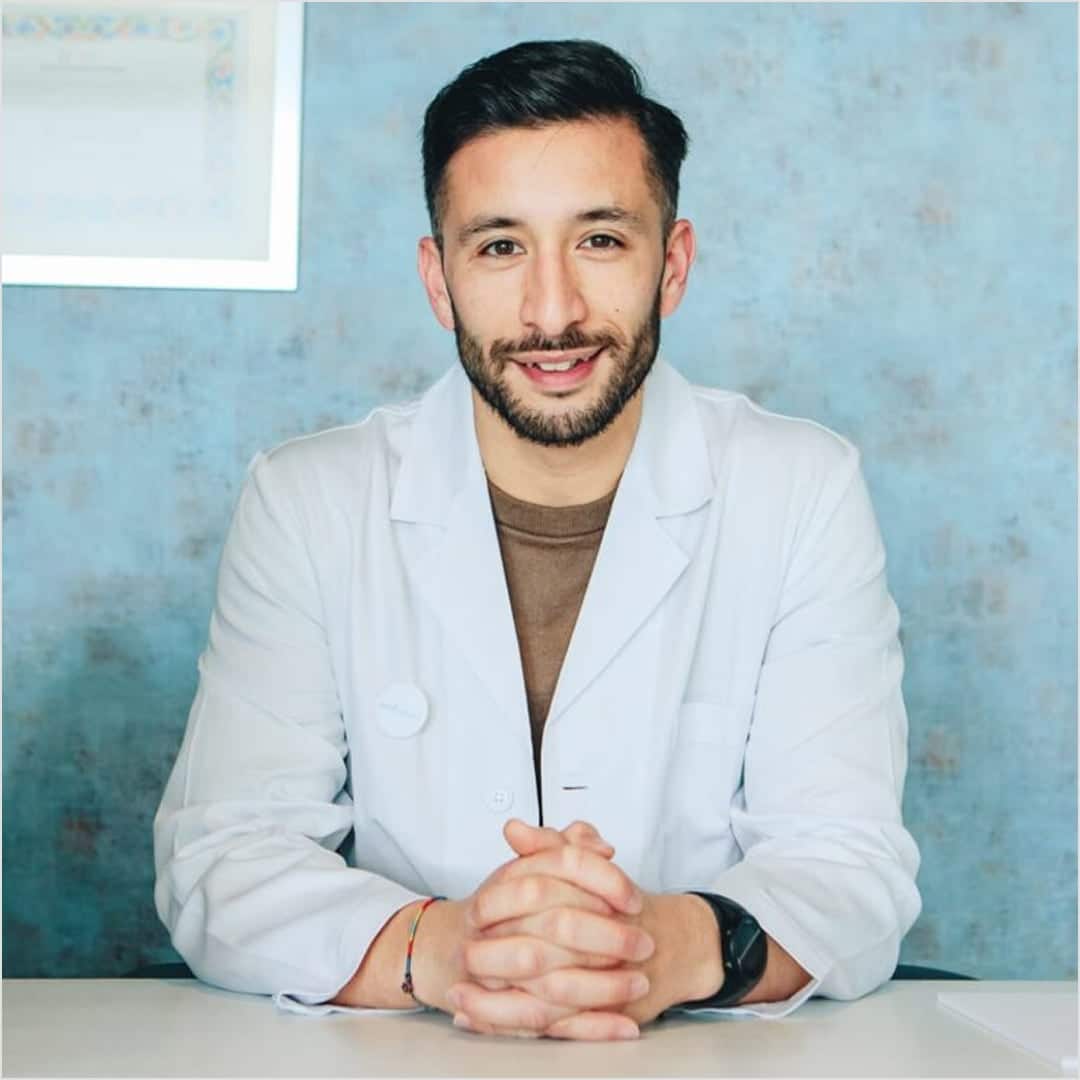 Biologo nutrizionista e preparatore sportivo esperto in forza e potenza.